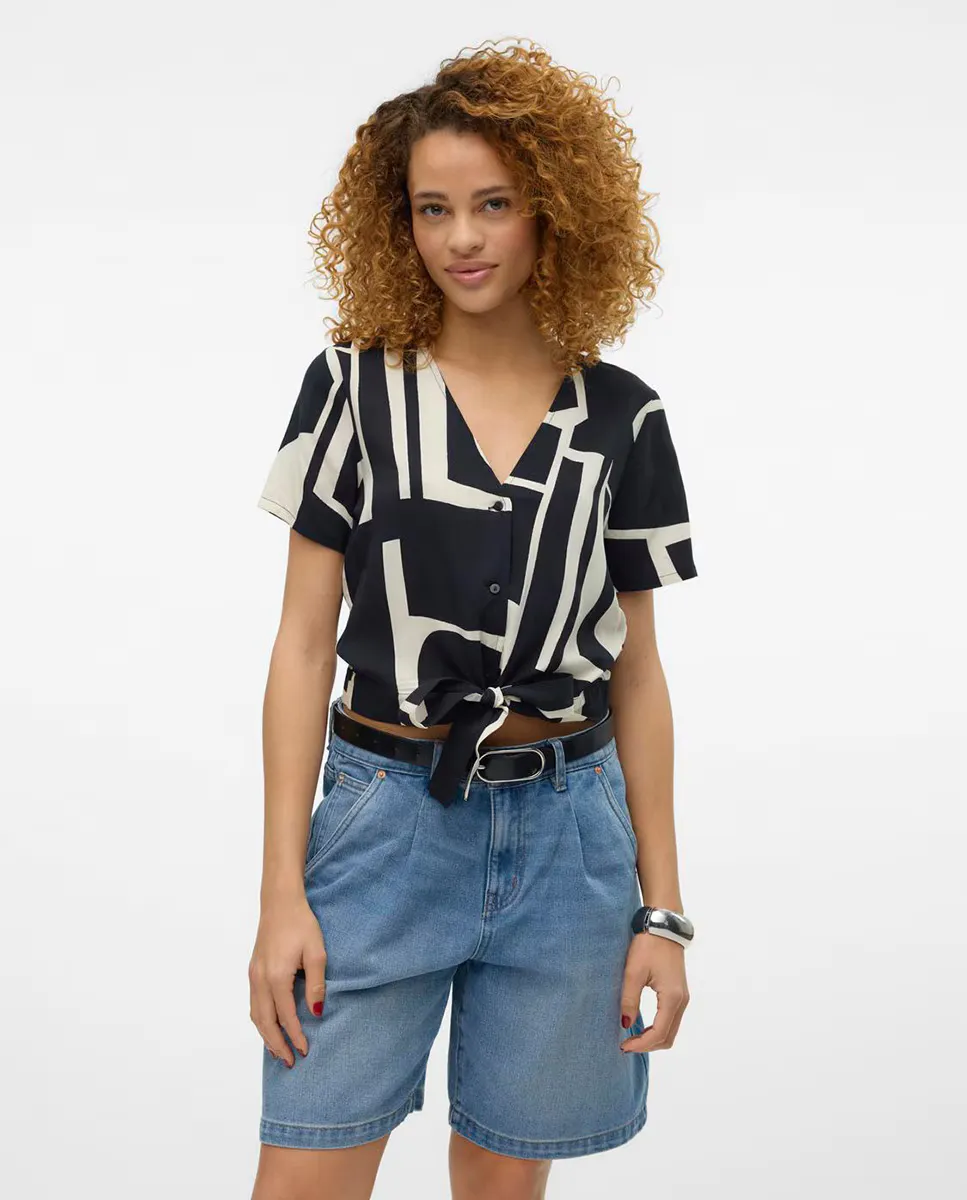 

Базовый кроп-топ с бантом Vero Moda, белый