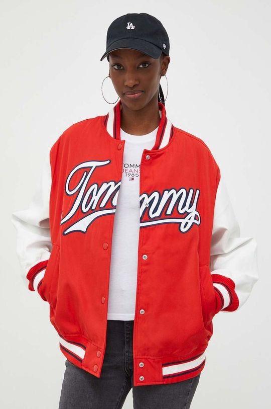 

Бомбер Tommy Jeans, красный