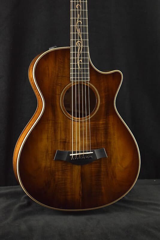 

Акустическая гитара Taylor K22ce 12-Fret Shaded Edge Burst