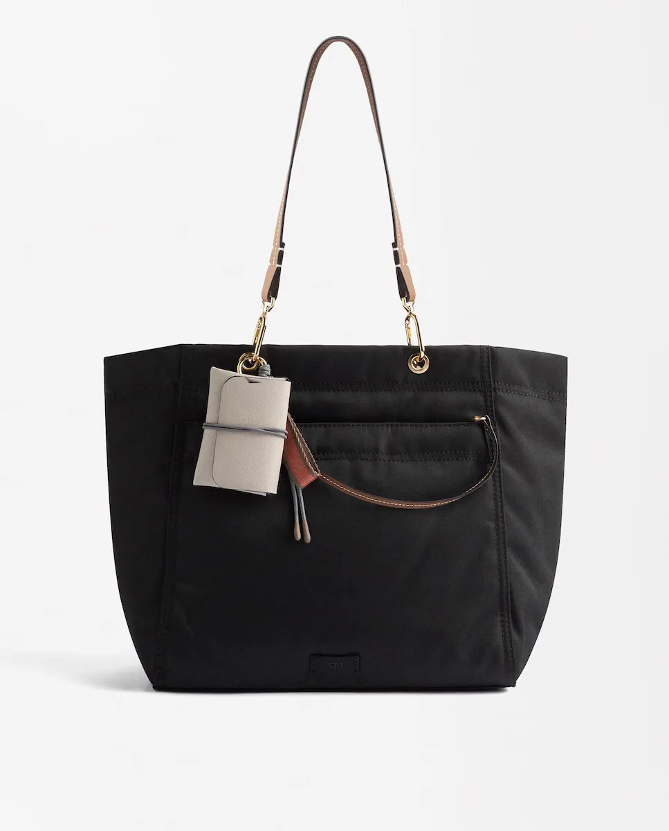 

Сумка-шоппер через плечо с застежкой-молнией и съемным кошельком в однотонном исполнении Parfois, черный