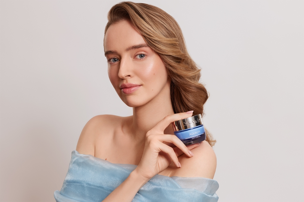 Крем для лица SPF DR IRENA ERIS Интенсивный увлажняющий для молодости Aquality с легкой формулой, интенсивный — фото 4