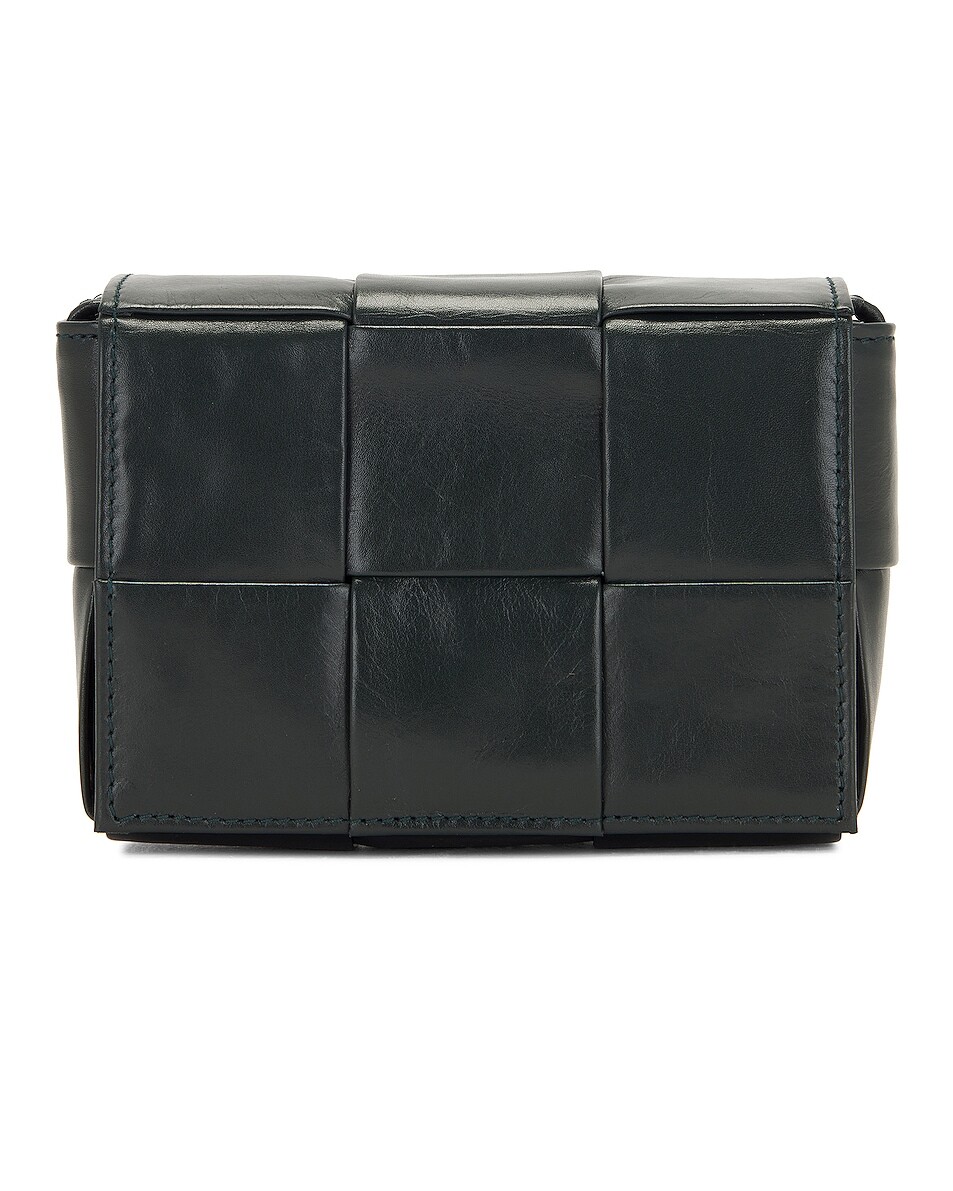

Сумка кросс-боди Bottega Veneta Candy Cassette, цвет Inkwell & Silver