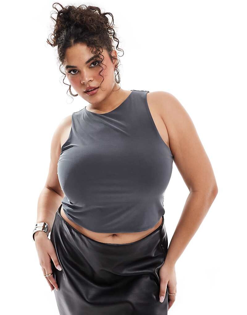 

Темно-серый двухслойный приталенный укороченный топ ASOS DESIGN Curve