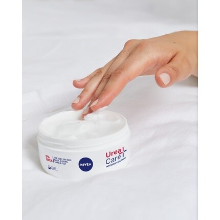 Nivea Крем для интенсивного ухода Urea & Care 300 мл — фото 3