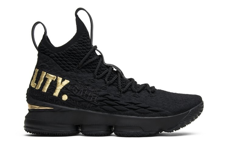 

Кроссовки Nike LeBron 15 'Equality' PE, черный