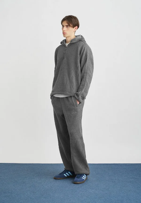 Спортивные штаны унисекс borg Adidas Originals, Grey Strata — фото 2