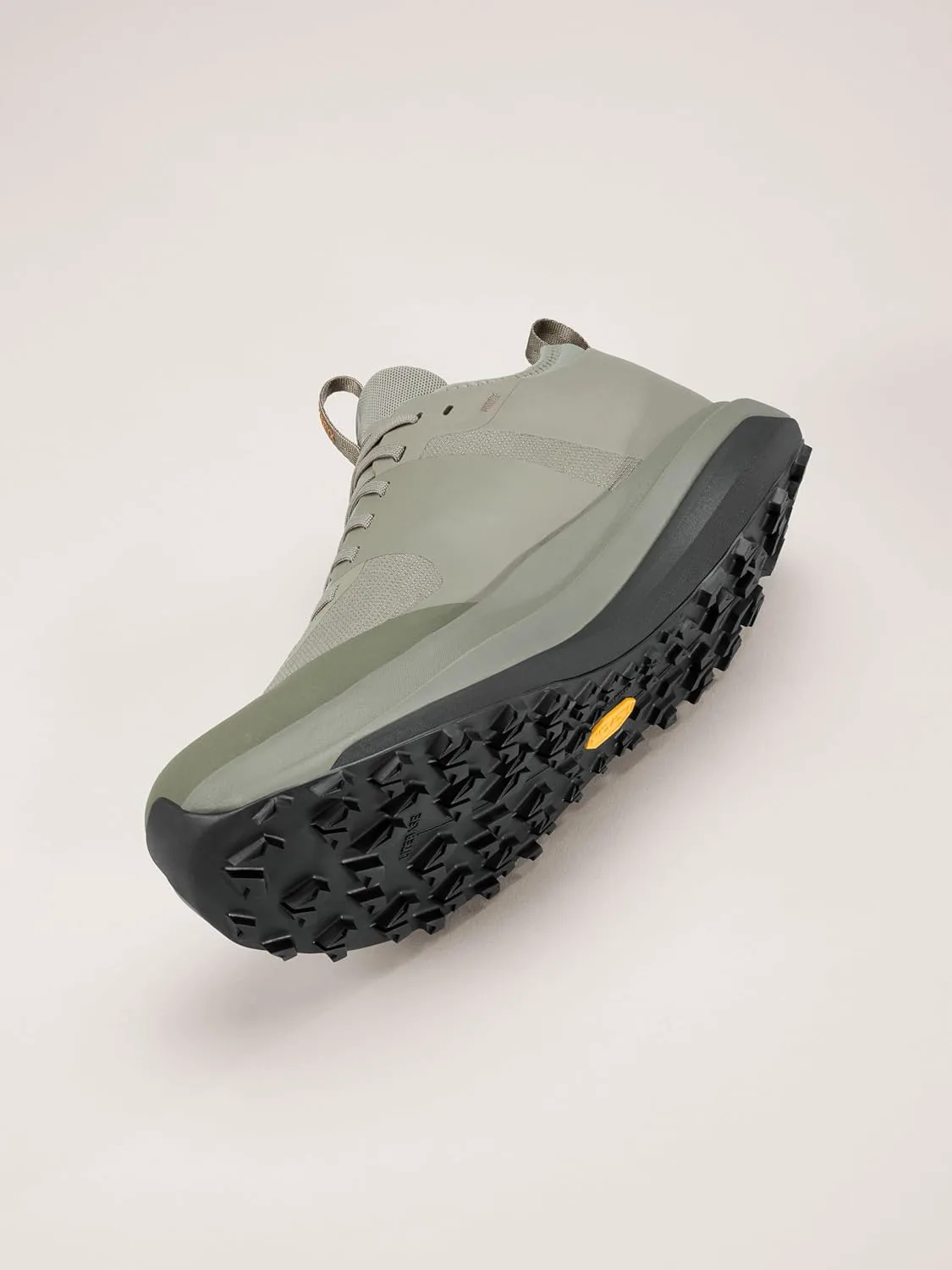 Мужские беговые кроссовки Arc'teryx Sylan GTX | Водонепроницаемые и дышащие трейловые кроссовки Gore-Tex с рокер-подошвой для скорости — фото 2
