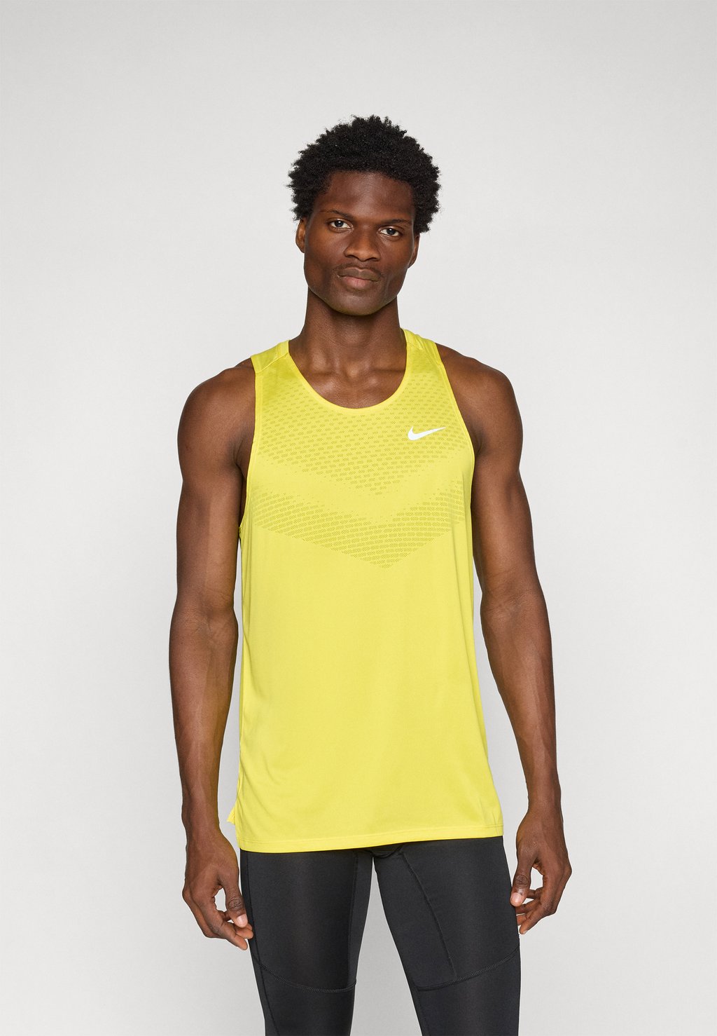 

Майка STRIDE TANK Nike Performance, желтый