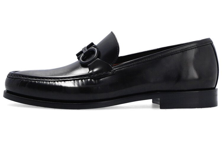 

Туфли мужские Ferragamo на каблуке, черный