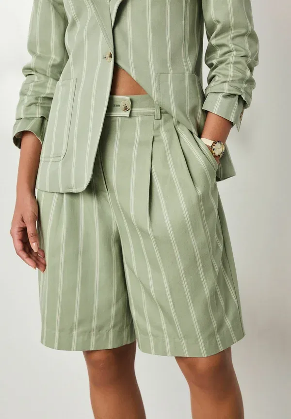 Шорты Next, green ecru stripe, зелёный экрю в полоску