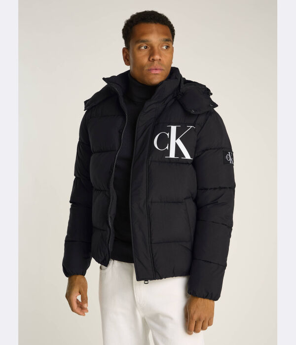 

Куртка Regular fit Calvin Klein Jeans, черный