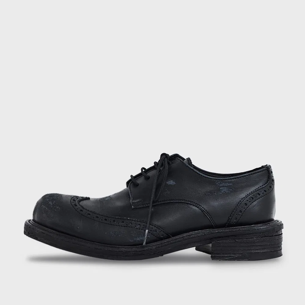 Мужские дерби Wingtip с эффектом потертости чёрного цвета от Negativethree — фото 2