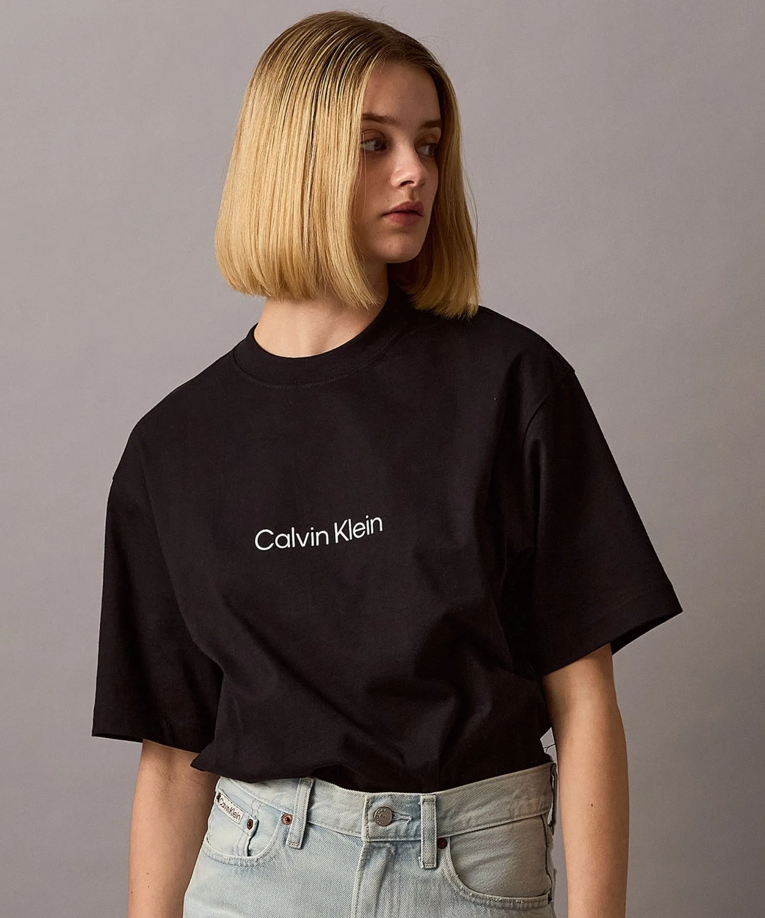 Унисекс футболка Calvin Klein Jeans STNDRD