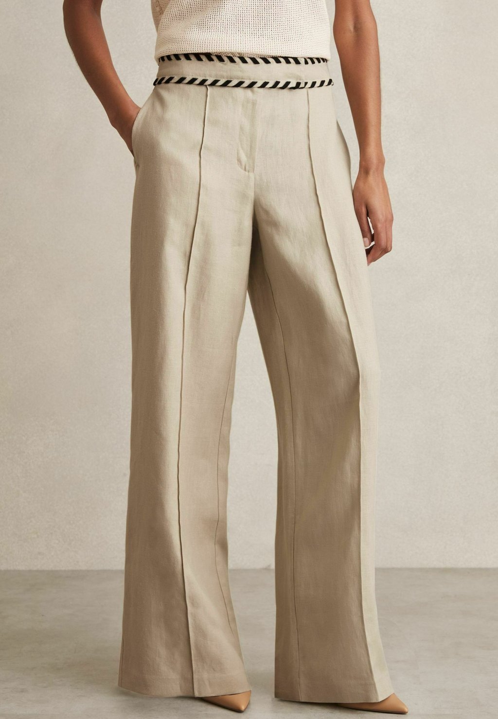 

Брюки WIDE-LEG WHIPSTITCH Reiss, бежевый