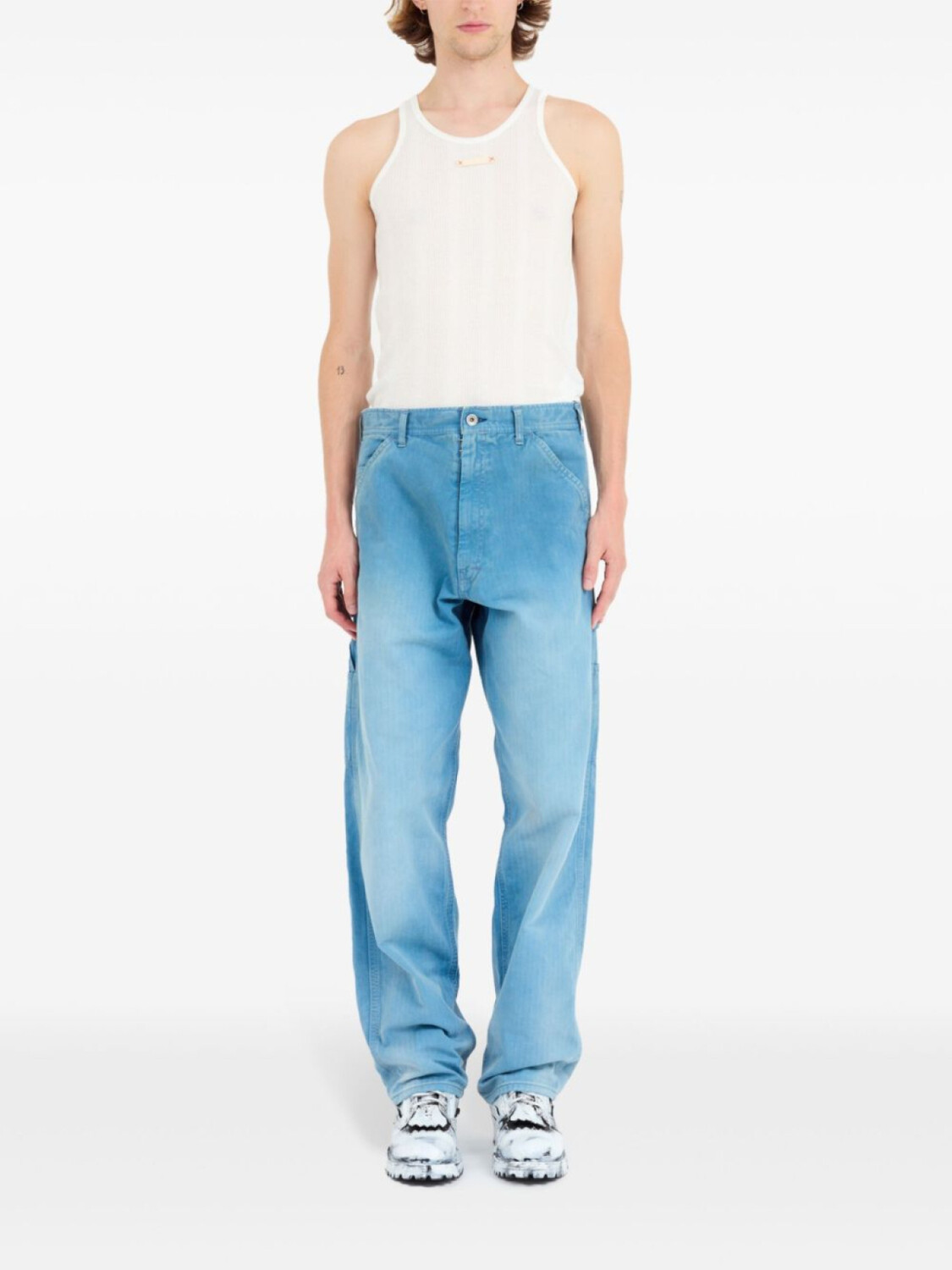 Maison Margiela широкие джинсы с низким шаговым швом и логотипом, синий — фото 2