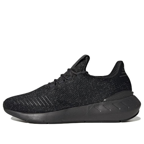 

Кроссовки оригинальные swift run 22 Adidas, черный