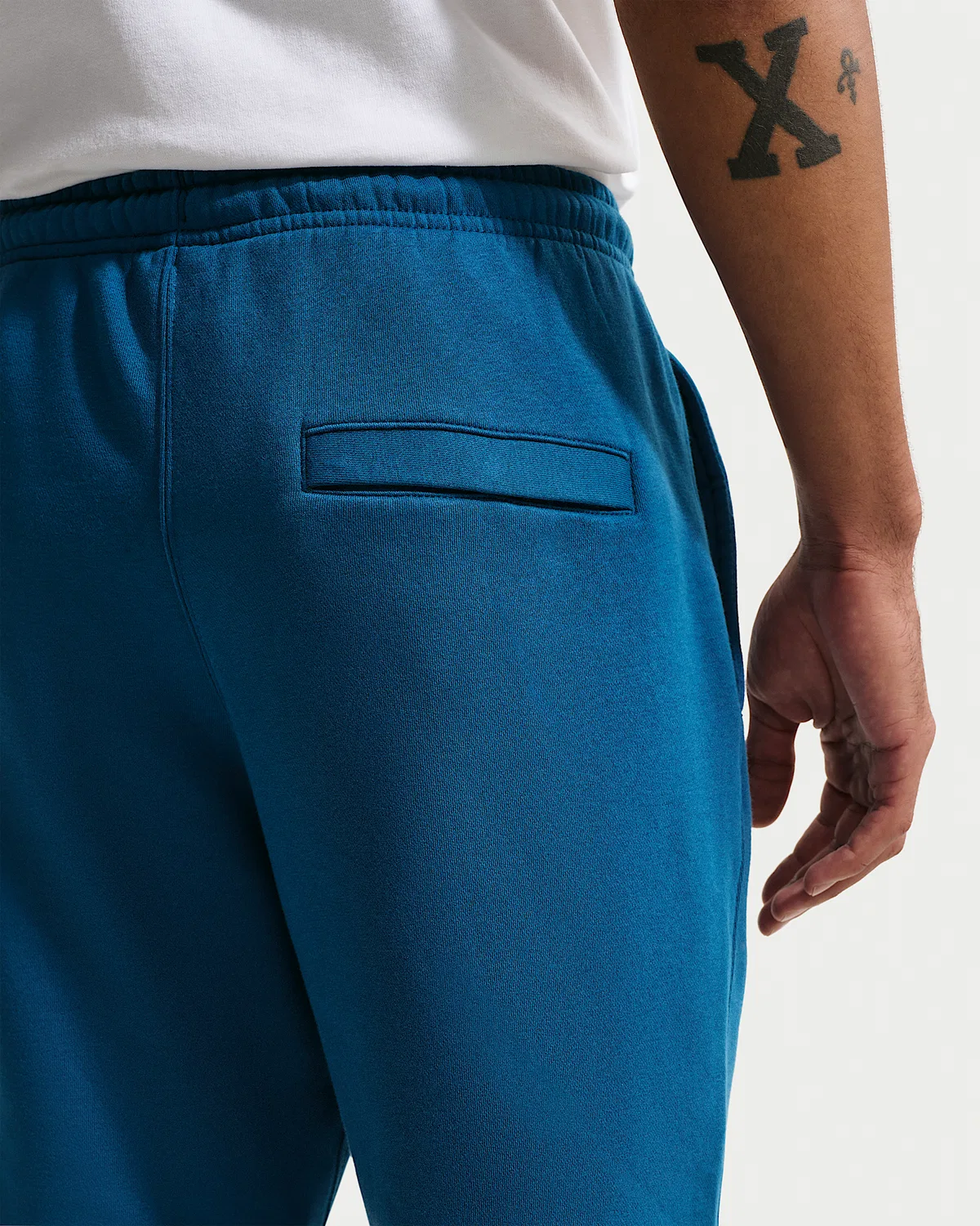 Мужские джоггеры Nike Club, Court Blue/Court Blue/Light Khaki — фото 3