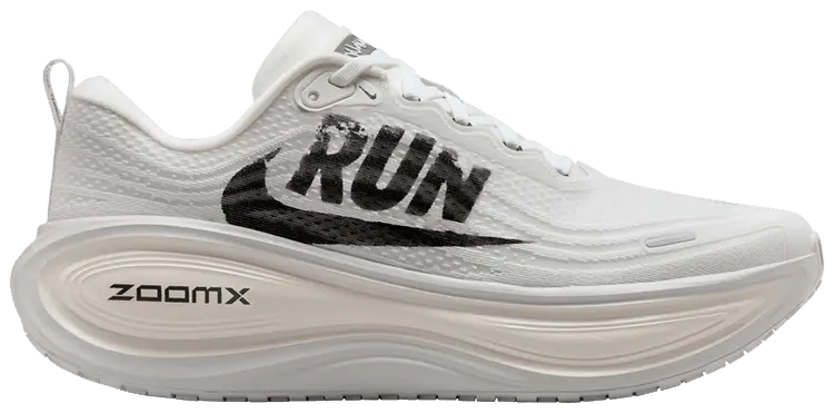 

Кроссовки Nike Vomero Plus 'Run Pack', белый