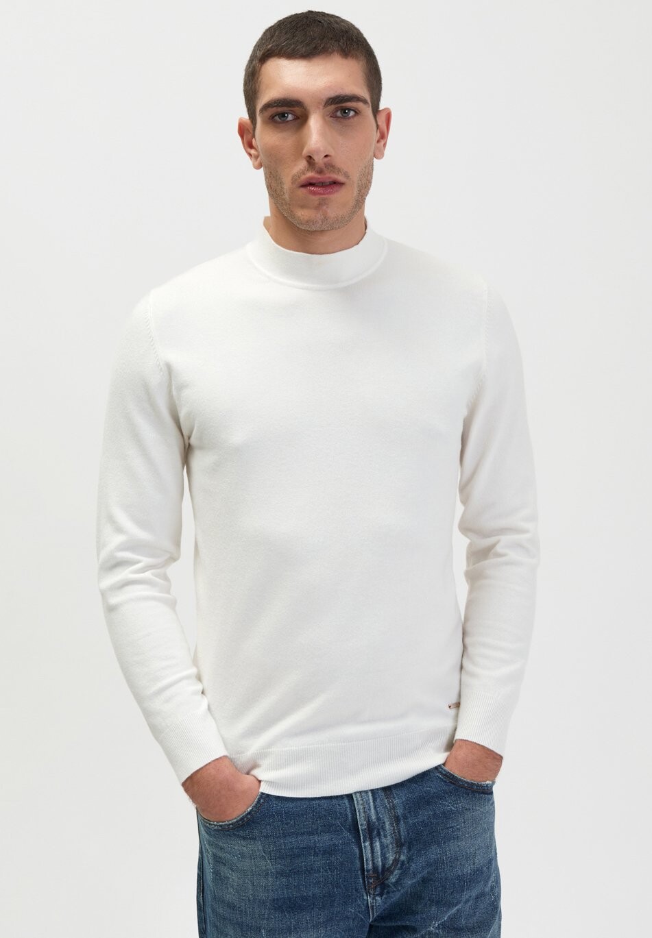 

Джемпер MOCKNECK Gianni Lupo, молочный
