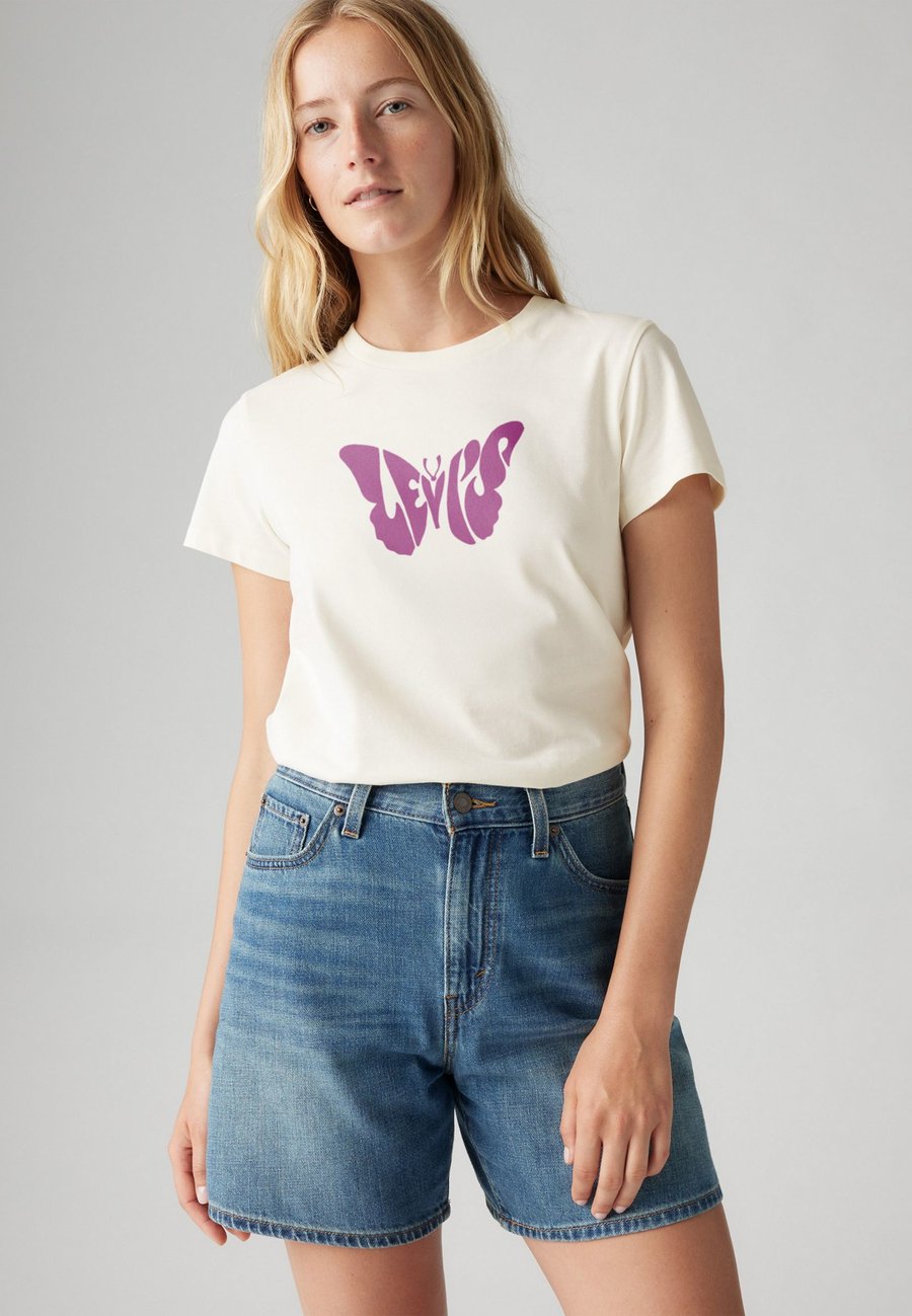 

Футболка Levi's LSE THE PERFECT TEE, Egret/Off-White, Белый, Футболка Levi's LSE THE PERFECT TEE, Egret/Off-White