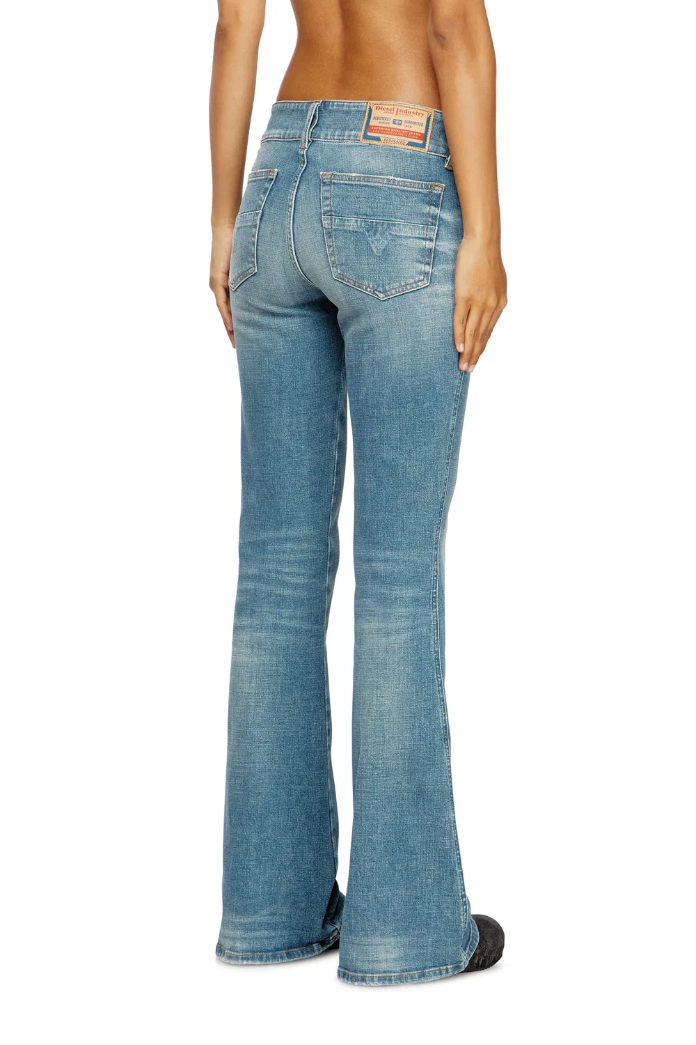 Женские джинсы-клеш D-HUSH L.28 Diesel, Light Indigo Blue — фото 2