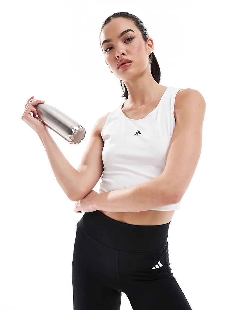 

Майка adidas Training Tech-Fit белого цвета adidas performance