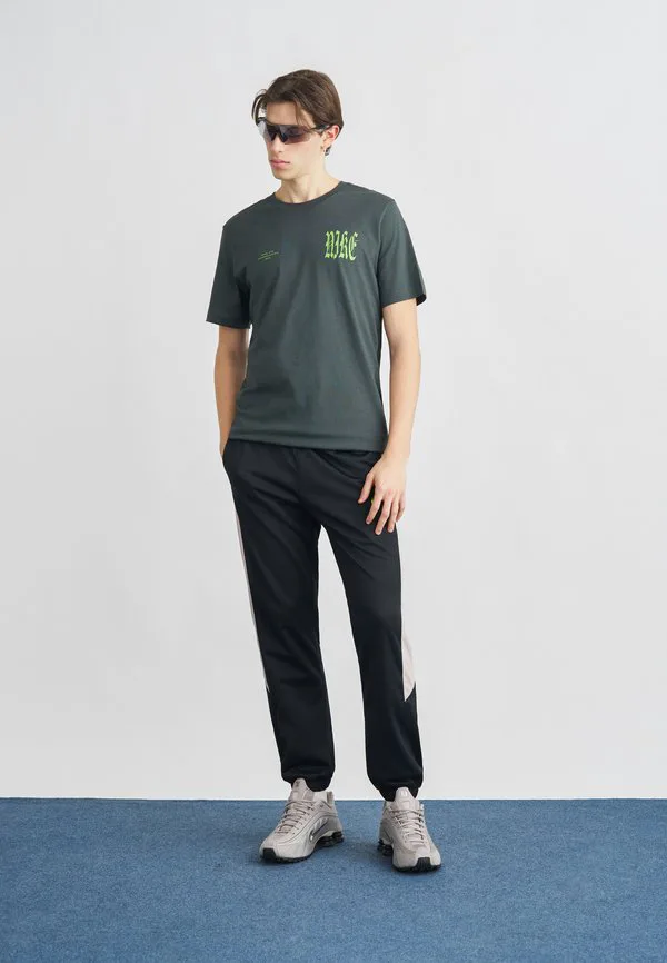 Футболка с принтом в виде плавучего объекта Nike Sportswear, Anthracite — фото 2