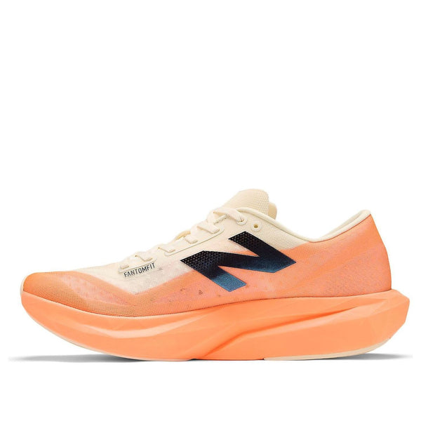 

Кроссовки fuelcell rebel v4 New Balance, оранжевый