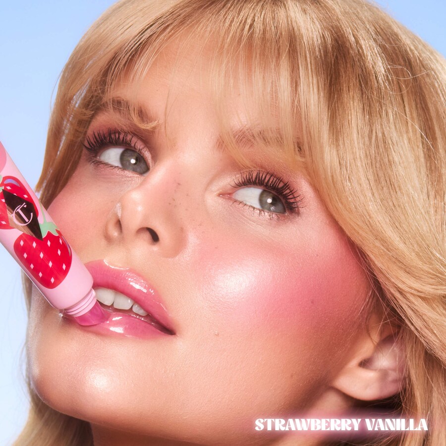 Масло для губ Unreal Lips Healthy Glow Nectar с гиалуроновой кислотой и витамином Е Charlotte Tilbury, 0.47 oz/14 mL, Juicylicious Strawberry Vanilla — фото 3