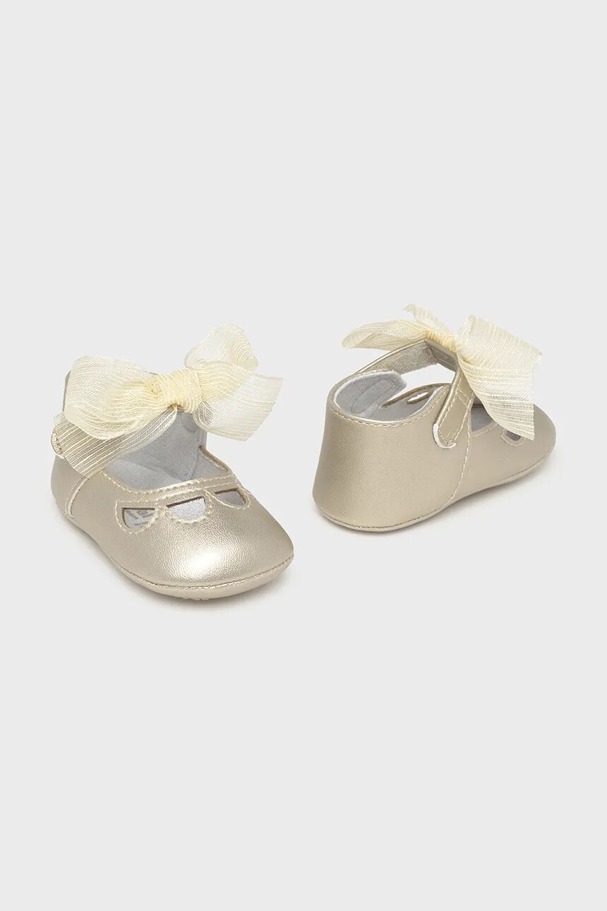 

Обувь для новорожденных Mayoral Newborn, золотой
