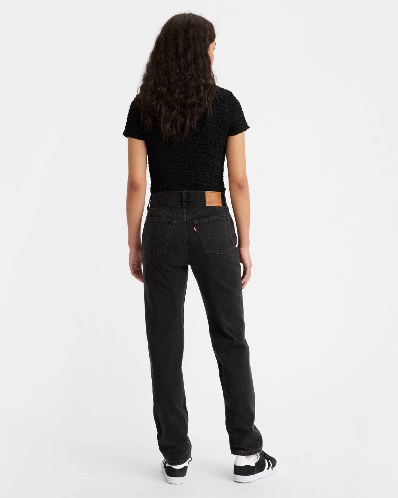 Джинсы Levi's Premium 501 '81, женские, черные, с потертостями, зауженные книзу, KFC145 Levi'S, черный — фото 2