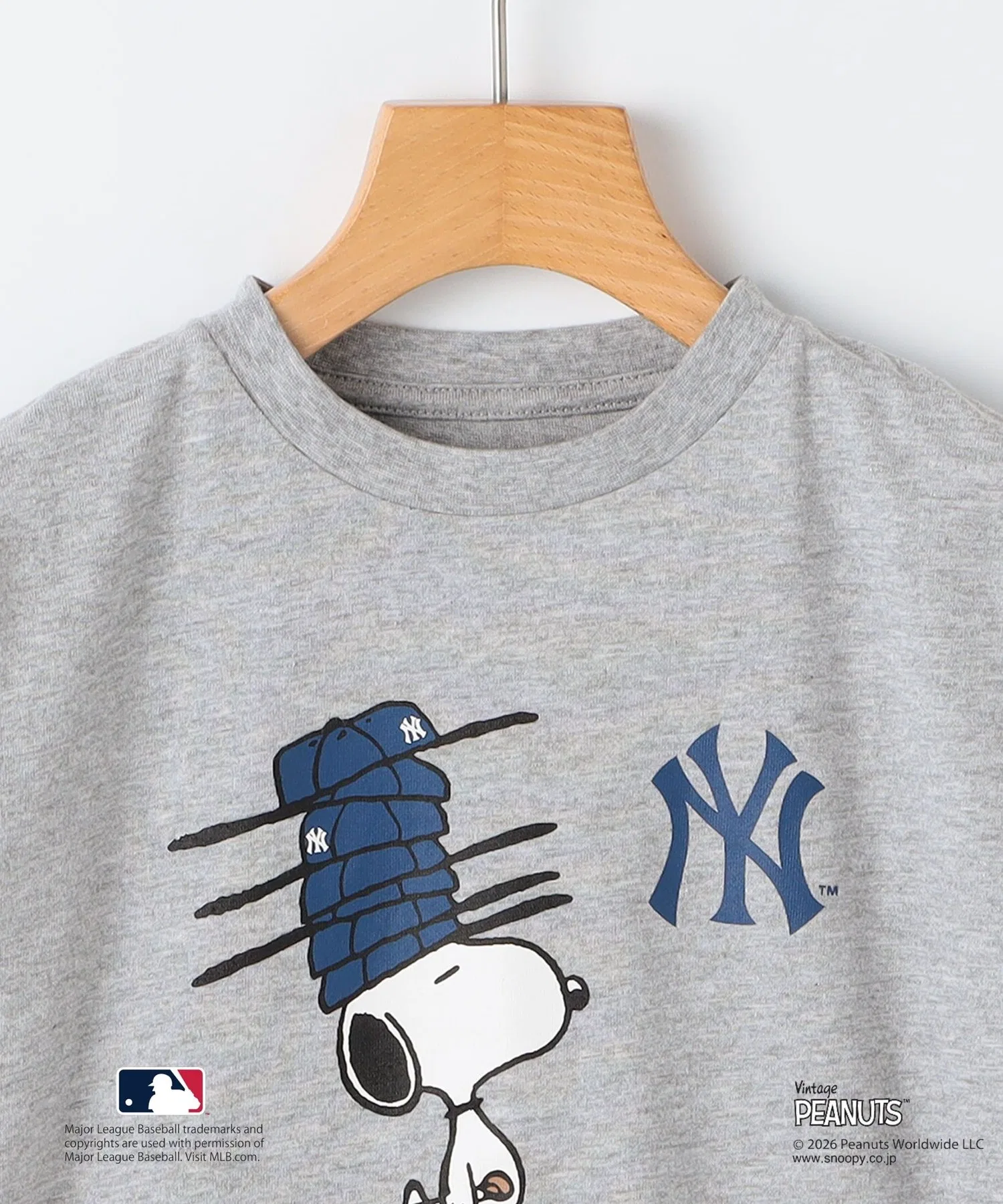 Детская футболка SHIPS KIDS PEANUTS×MLB с принтом серая — фото 3