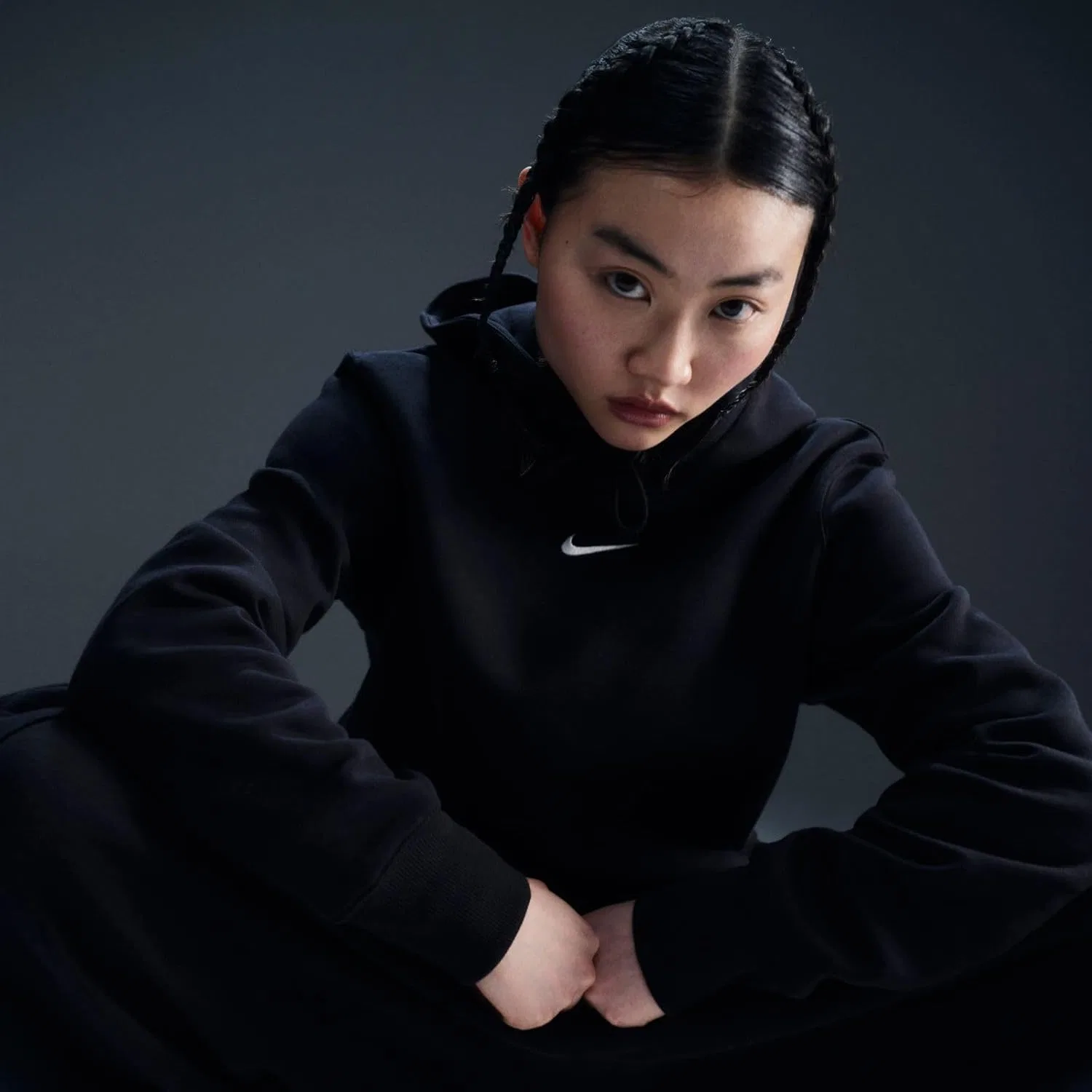 Худи женское Nike Sportswear Phoenix Fleece, Black/Sail — фото 2