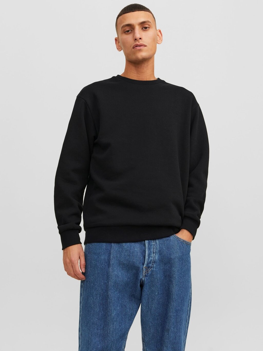 

Толстовка JJEBRADLEY CREW NOOS Jack & Jones, черный