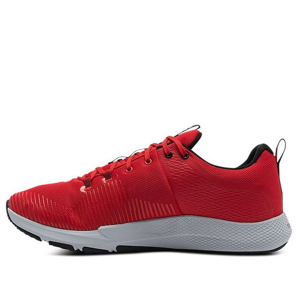 

Кроссовки charged engage sports shoes red Under Armour, красный