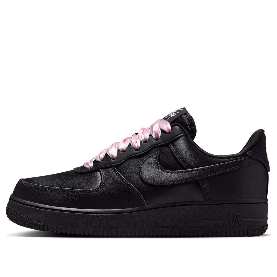 Кроссовки (WMNS) Nike Air Force 1 Low '07 LV8 'Black Satin', черный