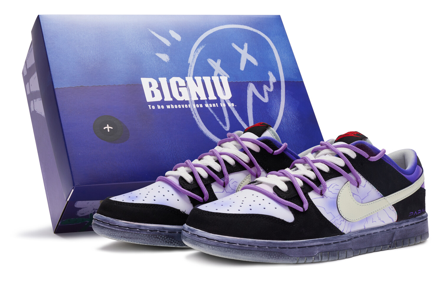 

Кроссовки Nike Dunk, черный/фиолетовый