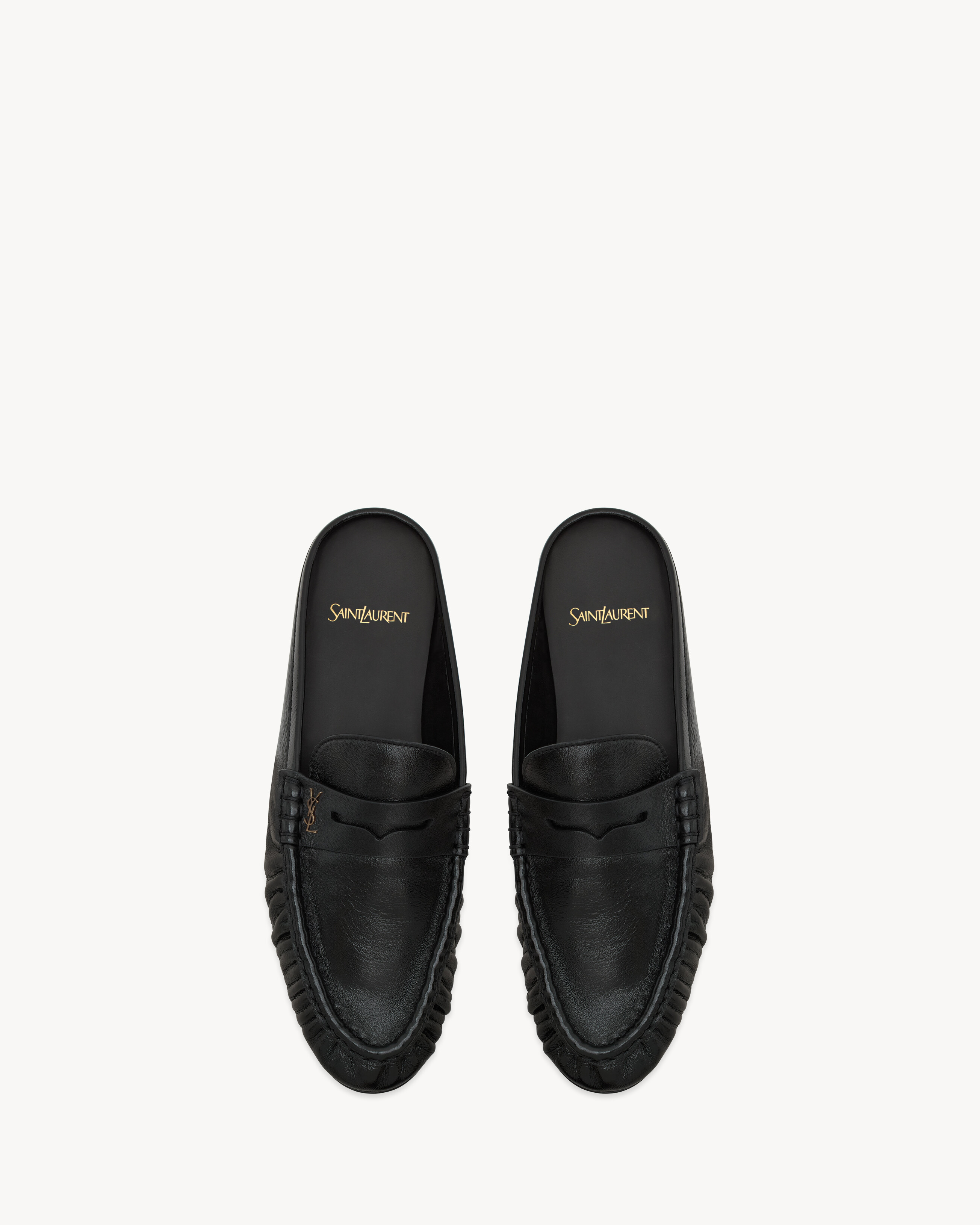 Мюли LE LOAFER из блестящей жатой кожи Saint Laurent, черный