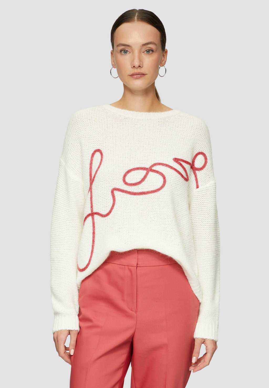 

Джемпер RELAXED-FIT MIT LOVE SCHRIFTZUG s.Oliver BLACK LABEL, молочный