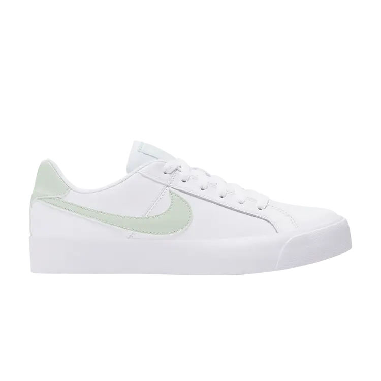 Кроссовки Nike Wmns Court Royale AC, белый