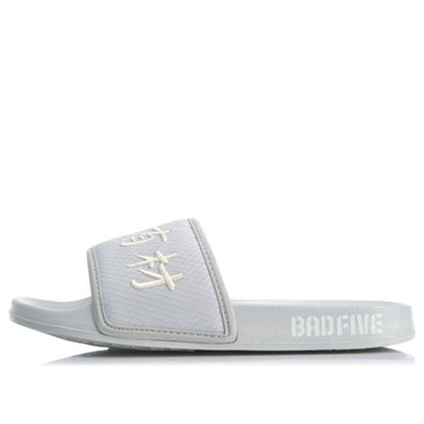 

Тапочки badfive slide slippers Li-Ning, белый