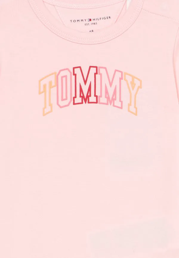 Футболка с коротким рукавом и логотипом Tommy Hilfiger, Precious Pink — фото 3