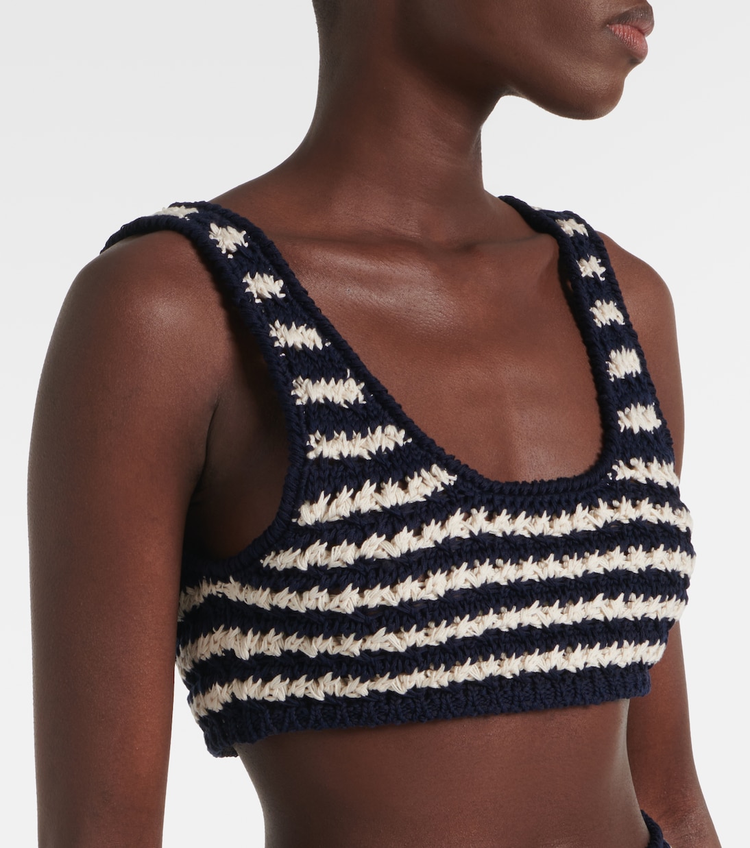 Полосатый хлопковый укороченный топ крючком Prada, Blu+Naturale — фото 4
