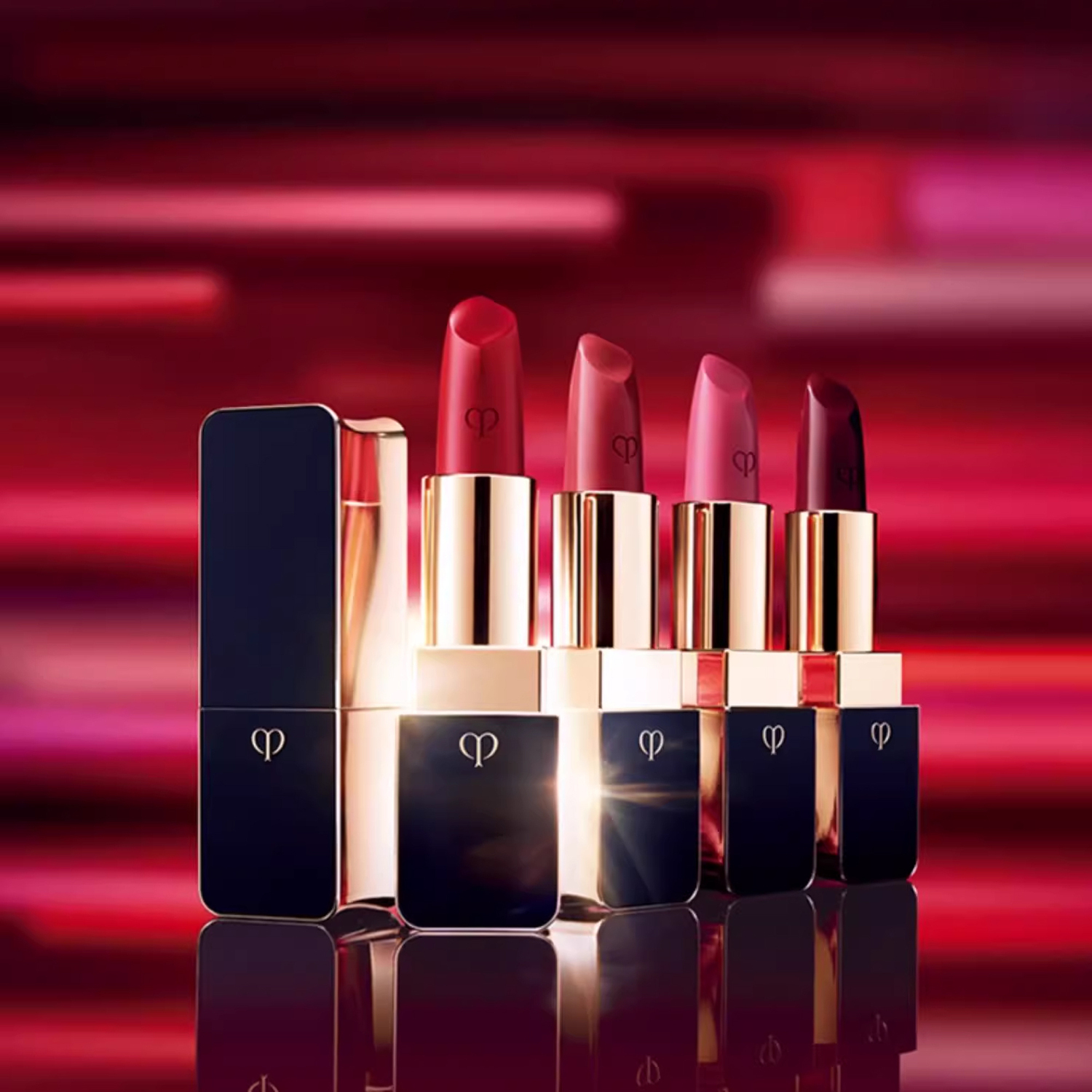 Набор косметики Clé de Peau Beauté: пудра + губная помада № 19, 5 г + 4 г — фото 4