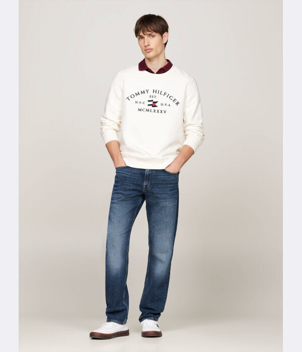 Толстовка мужская Tommy Hilfiger с круглым воротником и надписью, белый — фото 2