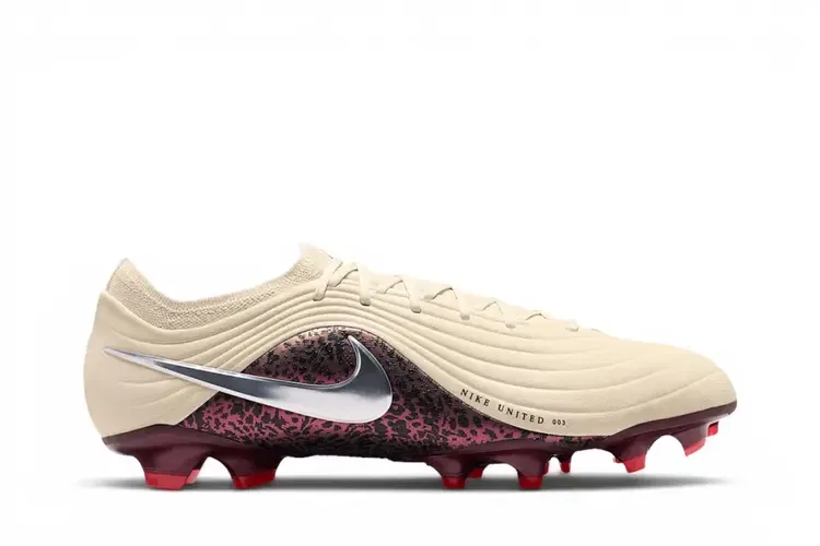 Бутсы Nike United Tiempo Maestro Elite FG Low, кремовый