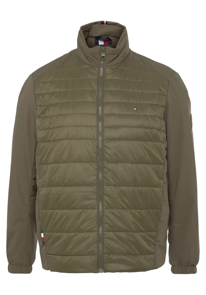 

Стеганая куртка Tommy Hilfiger "CL MIX MEDIA STAND COLLAR JACKET", зеленый