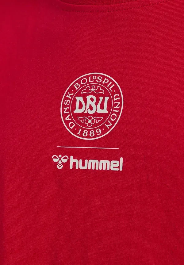 Футболка Hummel Dbu 26 fan red white tee ls kids long sleeved top, красно-белый — фото 3