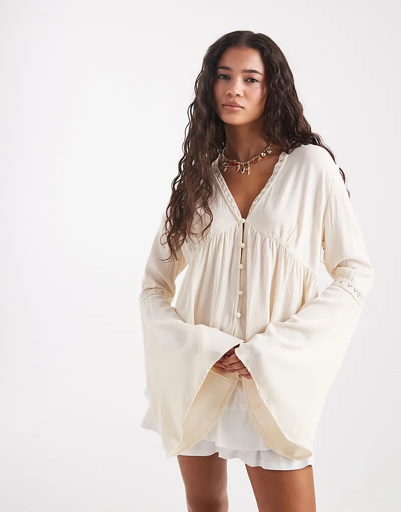 

Блузка Miss Selfridge с расклешенными рукавами, застегивающаяся на пуговицы, цвета экрю