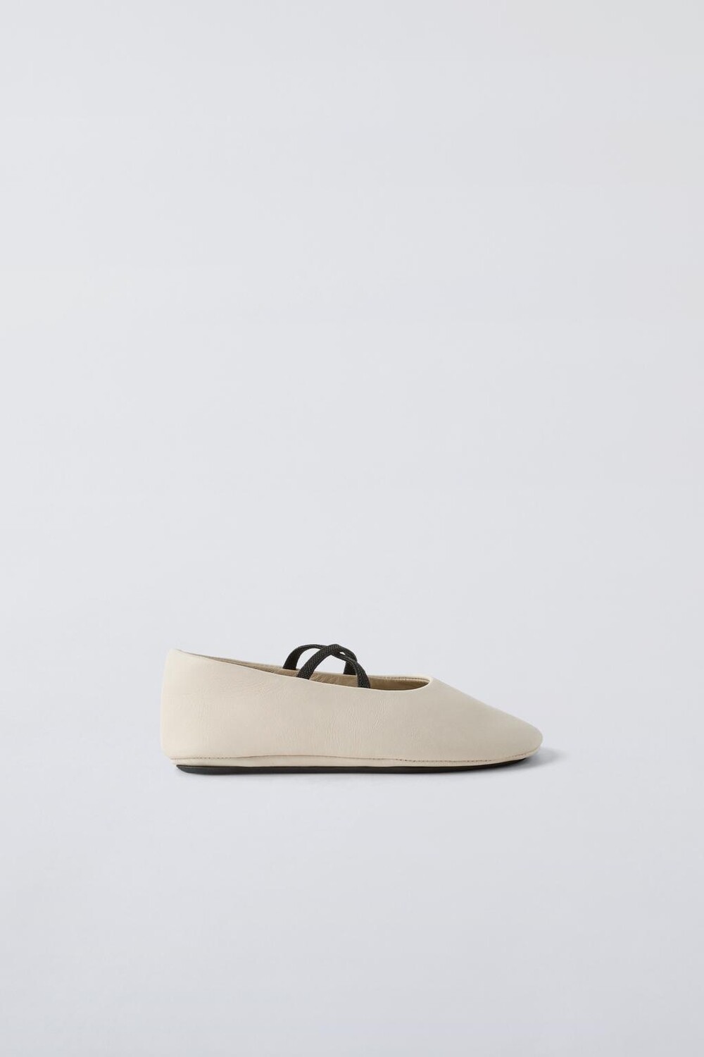

Кожаные балетки ZARA, экрю белый